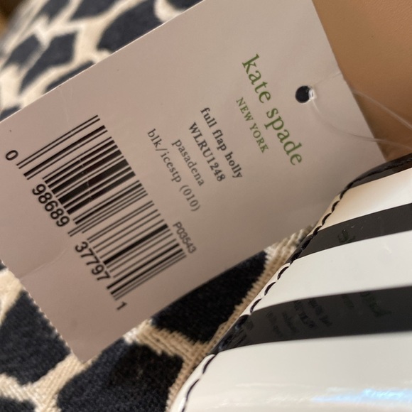 Kate Spade New York Full Flap Holly Card Holder - Picture 8 of 8